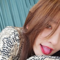 上海伴游月月SMILE