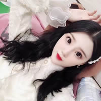 郑州伴游马尾辫连衣裙少女